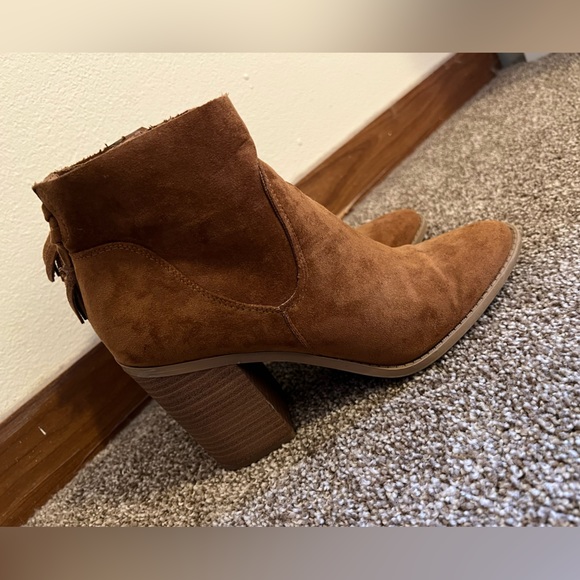 Universal thread boots - Picture 1 of 5